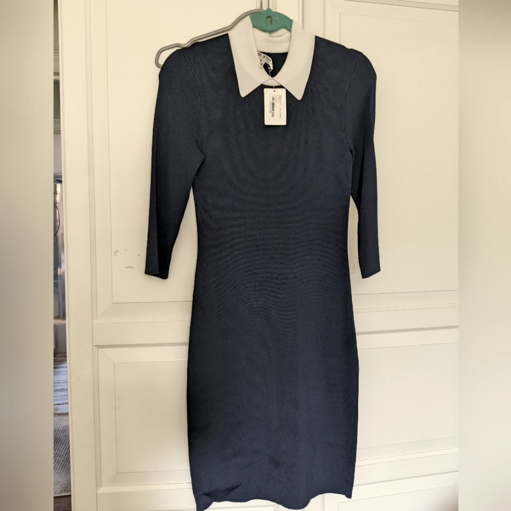 Beautiful dress navy blue with white collar, Trina Turk,